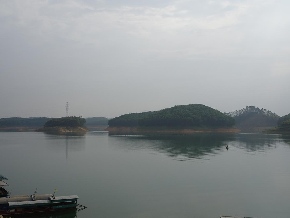 Thac Ba Family Homestay Ho To Экстерьер фото