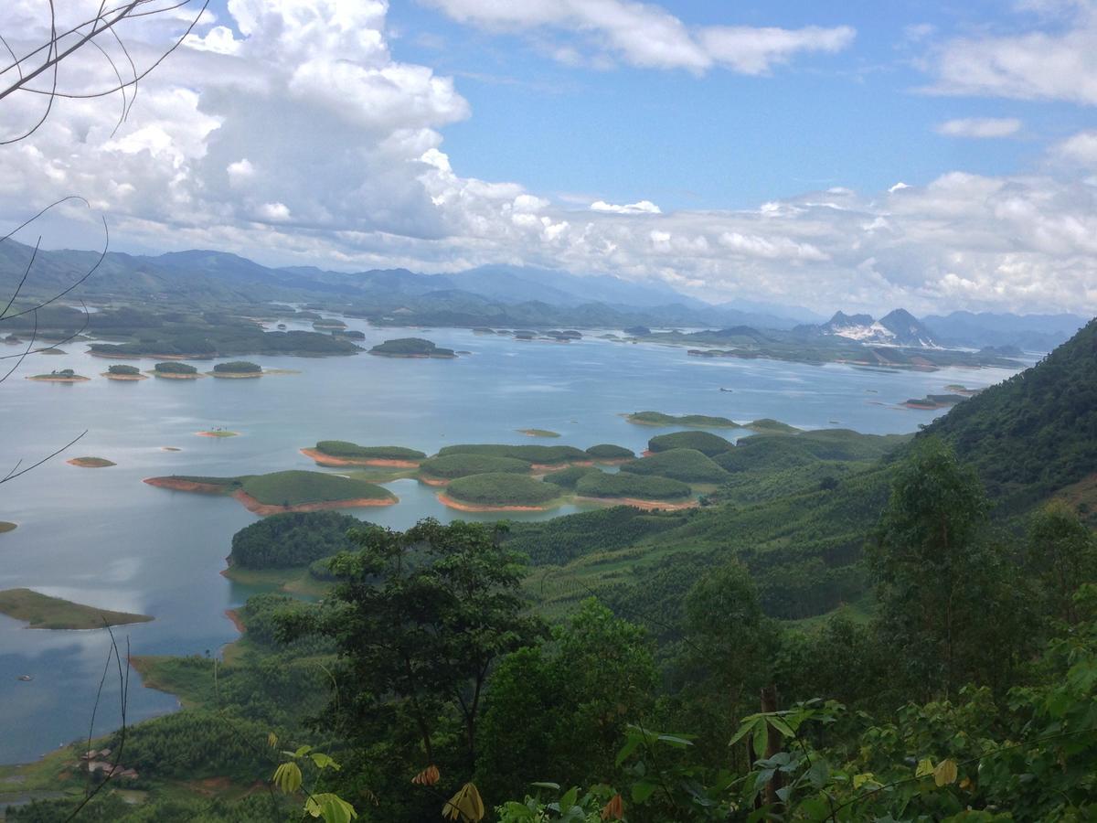 Thac Ba Family Homestay Ho To Экстерьер фото